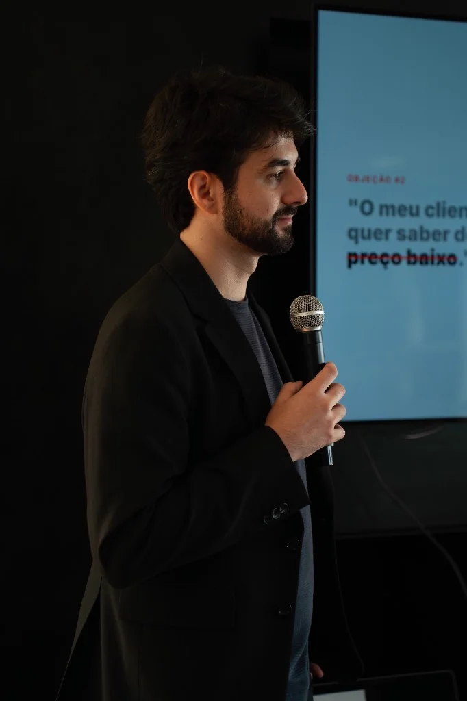 Luciano Lopes, estrategista digital